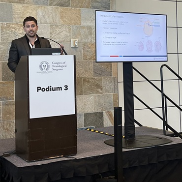 Michael Spadola, MD giving a presentation at CNS 2022